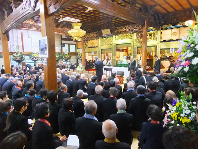 專立寺前住さま本葬